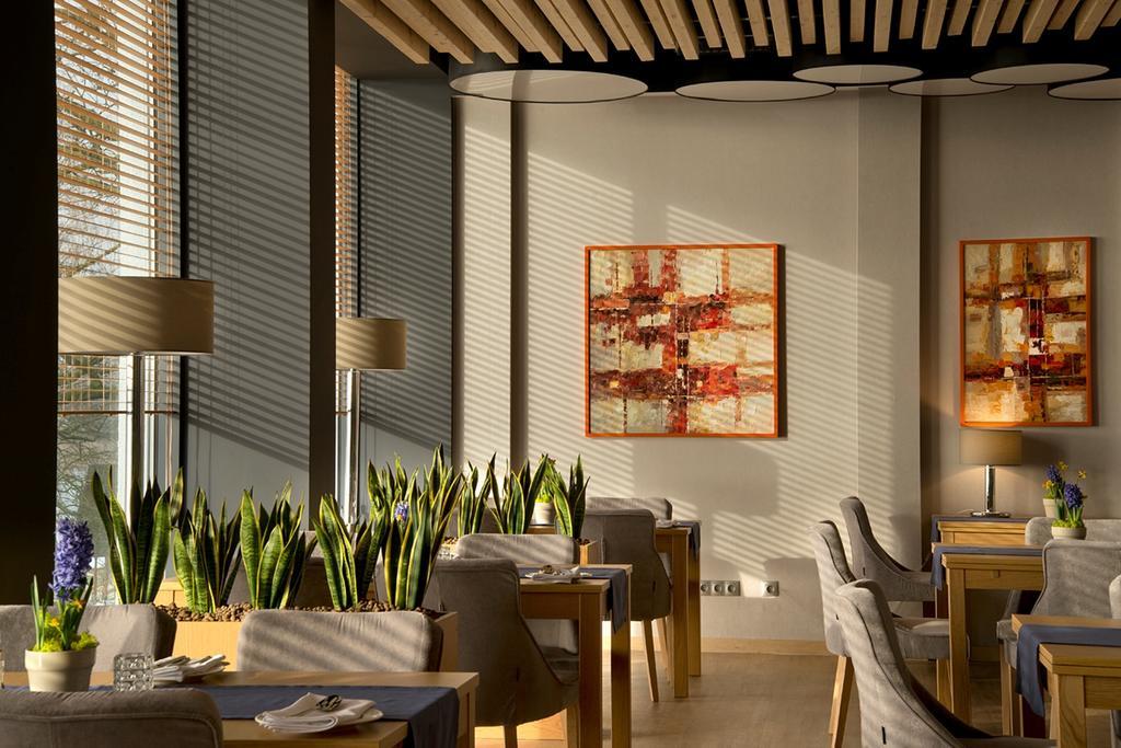 Navigator Hotel I Konferencje Zbaszyn Ngoại thất bức ảnh